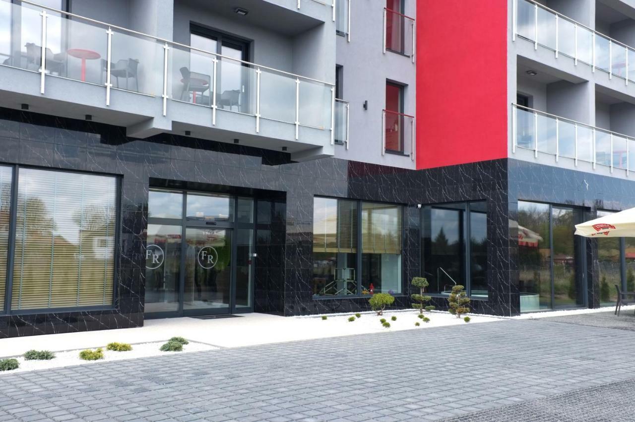Family Resort ساربينوفو المظهر الخارجي الصورة